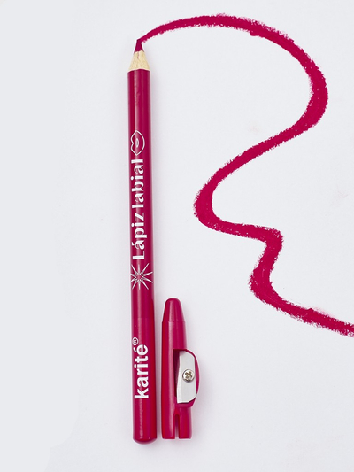 Lippenkonturenstift mit Spitzer in Korallenrot