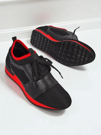 Damen-Sneakers Artemida Nero aus Stoff und Öko-Leder mit rotem Akzent