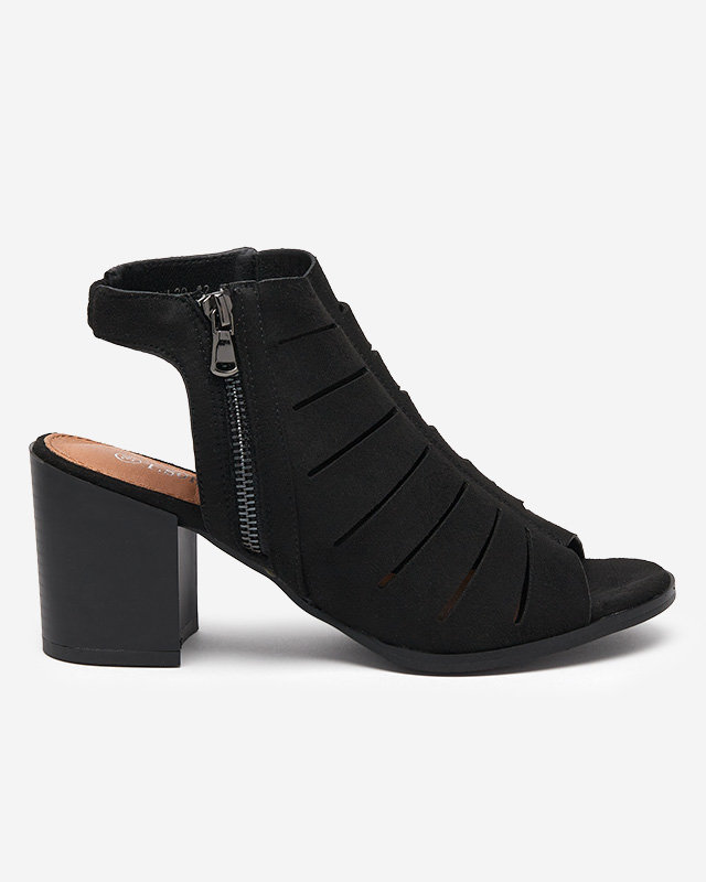 Damen-Sandale mit Ausschnitten in Schwarz Athief- Footwear