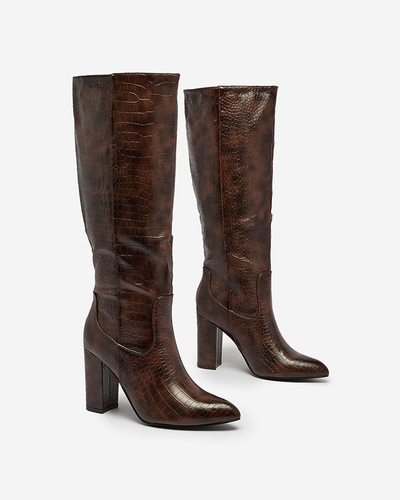 Royalfashion Dunkelbraune Damenstiefel mit Telibitta-Prägung