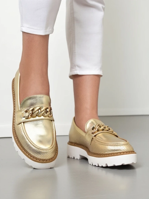 Черевики Аврелії