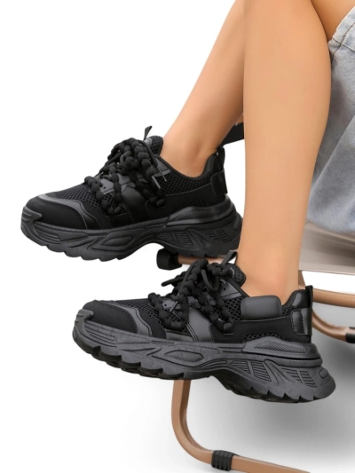 Royalfashion Damen sportliche Sneakers auf dickerer Sohle Loness