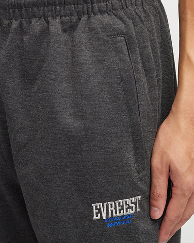 Herren-Jogginghose mit dunkelgrauem Aufnäher - Kleidung