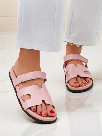 Royalfashion Damensandalen mit flacher Sohle Arian