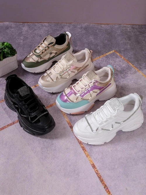 Royalfashion Яскраві жіночі кросівки Casiia