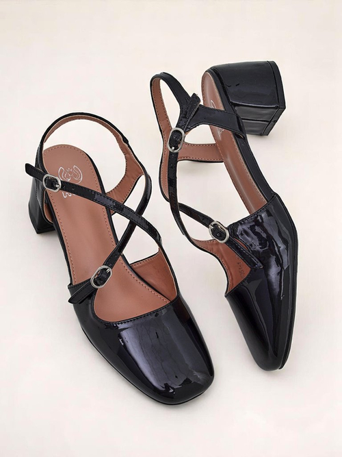 Royalfashion Жіночі туфлі на низьких підборах з декоративними ремінцями Lollita