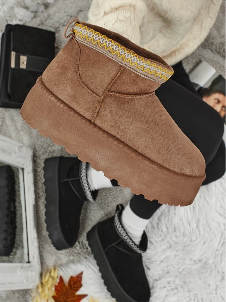 Kurze Damen Schneestiefel a'la Nymeria