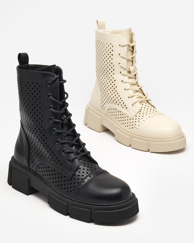 Beige Damenstiefel mit Lochmuster und flachem Absatz Rolika - Footwear