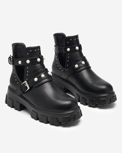 Чорні жіночі чоботи на масивній підошві Itreff