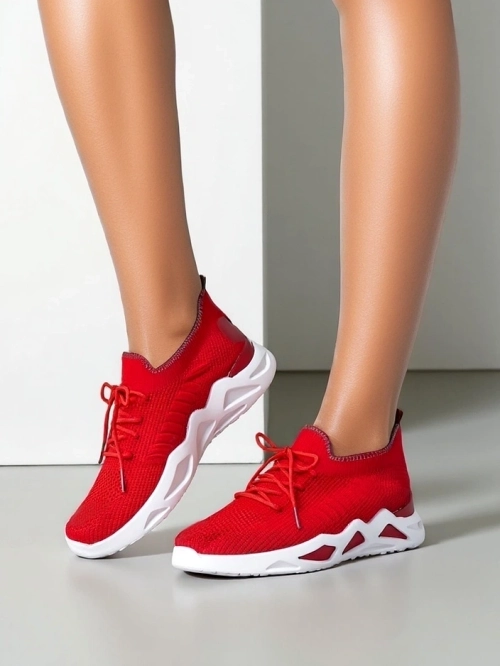 Royalfashion Жіночі кросівки на резинці Terrifa