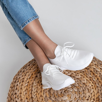 Білі жіночі кросівки Graziella