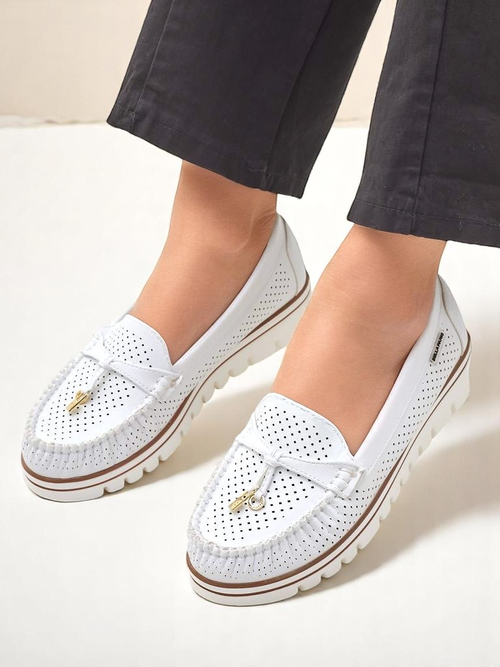 Royalfashion Жіночі перфоровані мокасини Elissas