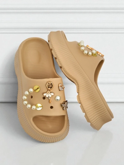 Royalfashion Damen-Gummisandalen mit Verzierungen Slash Glam