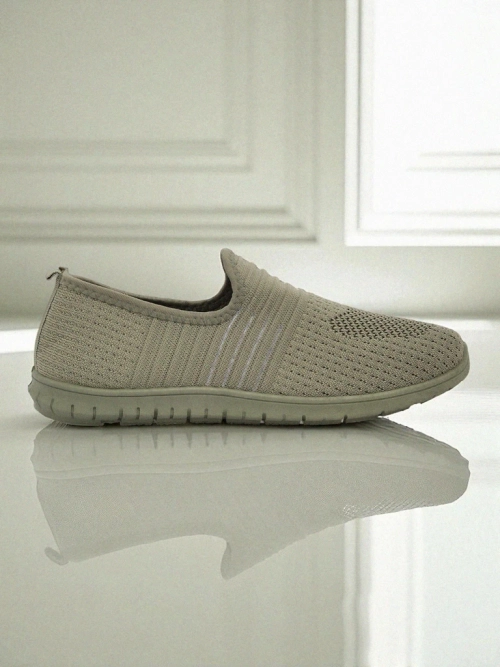 Жіночі сліпони Hypatia Verde з тканини на плоскій підошві