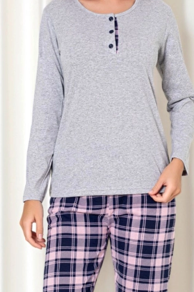 Damen-Schlafanzug von Royalfashion mit karierten Hosen