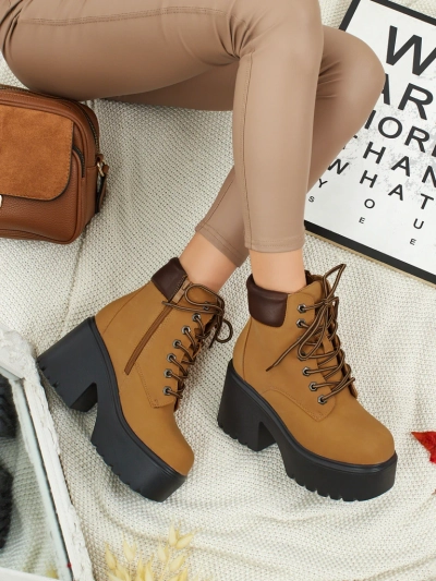 Damen Stiefeletten Öko-Wildleder mit Blockabsatz und Plateau Tavlissa