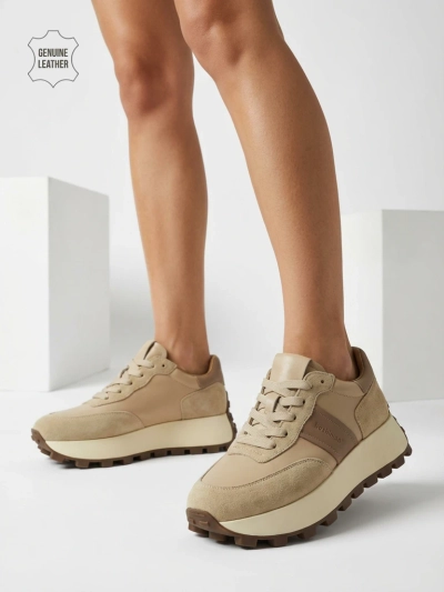 Sportliche Damen-Sneakers aus Naturleder Naterre