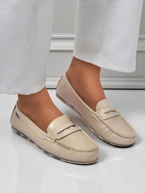 Loafers damskie bezowe Kallista - skora ekologiczna zamszowa premium