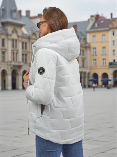 Gesteppte Damenjacke mit Kapuze und Bündchen an den Ärmeln Raven Peak