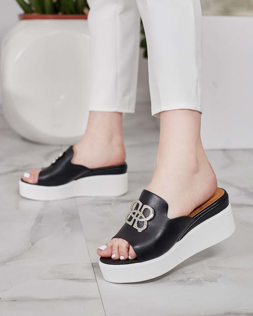 Жіночі шльопанці Royalfashion Sailme на котячій шкірі