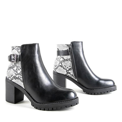 Schwarze Stiefeletten an der höheren Säule Claretta - Footwear