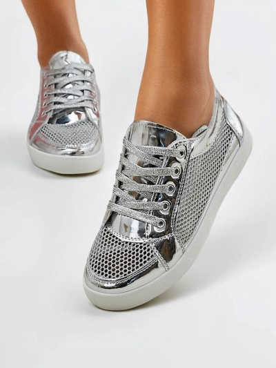 Royalfashion Lackierte Damen-Sneaker aus ökologischem Leder Azzuros