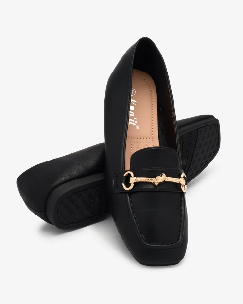 Royalfashion Чорні жіночі мокасини з золотим декором Olerika