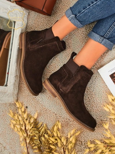 Altesse Stiefeletten in Dunkelbraunem Wildleder