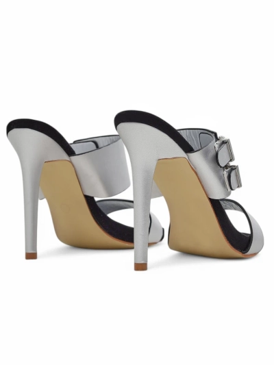 Sandale Aletheia silber mit 12cm Stilettoabsatz aus ökologischem Leder mit Riemchen