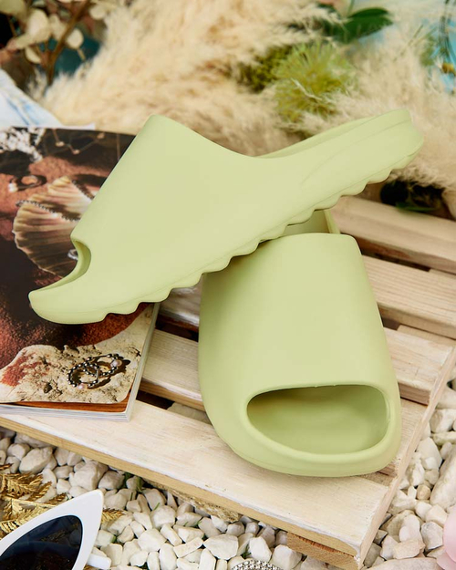 Жіночі гумові шльопанці Royalfashion Getter