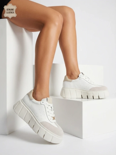 Sportliche Damen-Sneakers aus Naturleder Taures