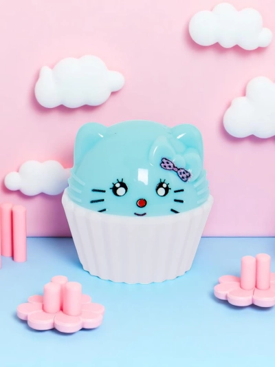 Kinder-Lippenbalsam mit einem Kätzchen in einem Cupcake – spendet Feuchtigkeit und regeneriert