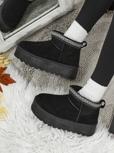 Kurze Damen Schneestiefel a'la Nymeria