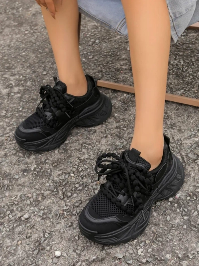 Royalfashion Damen sportliche Sneakers auf dickerer Sohle Loness