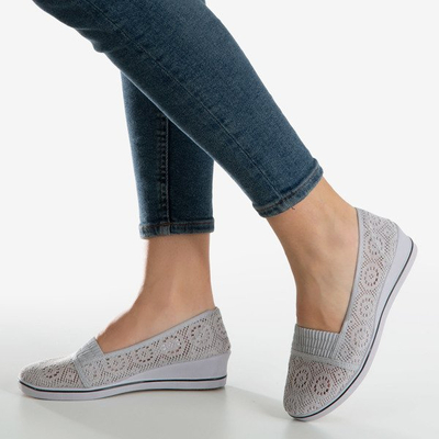 Graue Ballerinas auf Keilabsatz Paciencia - Schuhe