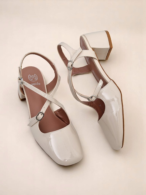 Royalfashion Жіночі туфлі на низьких підборах з декоративними ремінцями Lollita