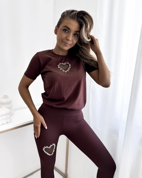 Royalfashion Темно-коричневий жіночий спортивний комплект з сердечками