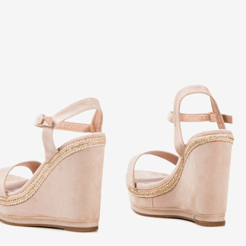 Бежеві босоніжки на підборі на клині Деметера - Взуття 1