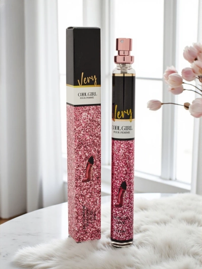 Inspirierte Damen Eau de Parfum Very Cool Girl Glam