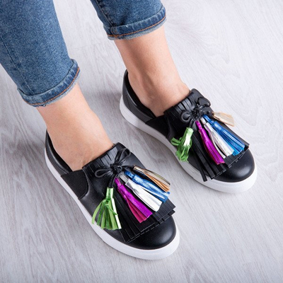 OUTLET Schwarze Sportsneaker mit Osederra-Fransen - Schuhe