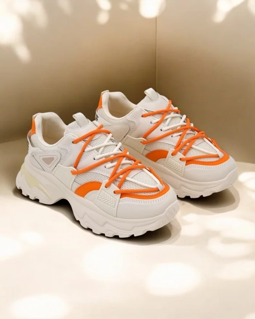 Royalfashion Жіночі кросівки Semio