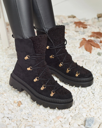 Royalfashion Schwarze isolierte Damen-Trapper-Stiefel mit Schafsfell Lery Walk