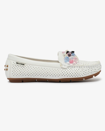 Royalfashion Damen durchbrochene weiße Mokassins mit dekorativen Kristallen Cizzas