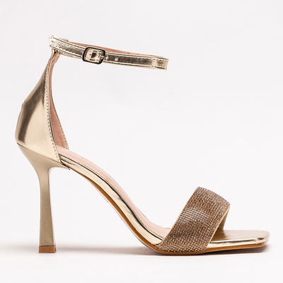 OUTLET Goldene Damensandalen auf hohem Absatz Enedi - Schuhe
