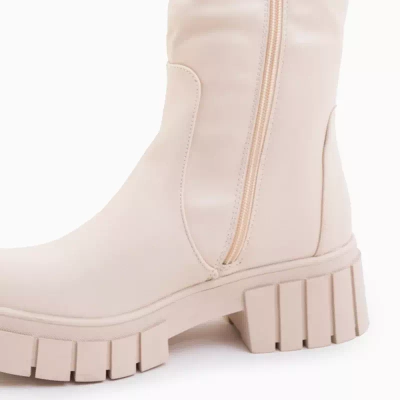 OUTLET Beige kniehohe Stiefel für Damen mit flachen Absätzen Bitsy - Schuhe