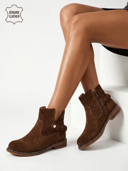 Ażurowe Damen-Stiefeletten aus Naturleder Unimi