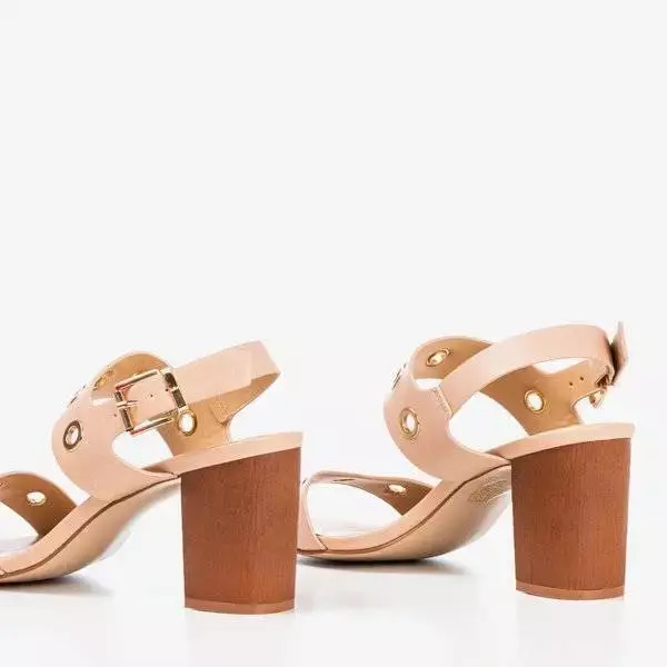 Hellrosa Sandalen auf einem höheren Pfosten mit Cangola-Ausschnitten - Schuhe 1