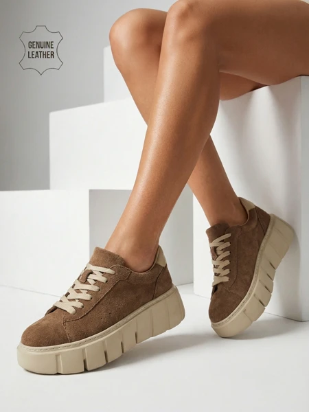 Sportliche Damen-Sneakers aus Naturleder Eller