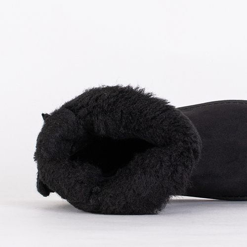 Чорні жіночі чоботи Giorii