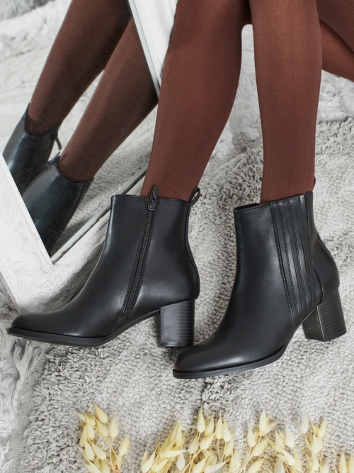 Ботильйони жіночі еко шкіряні на підборах-стовпчику Nerelle
